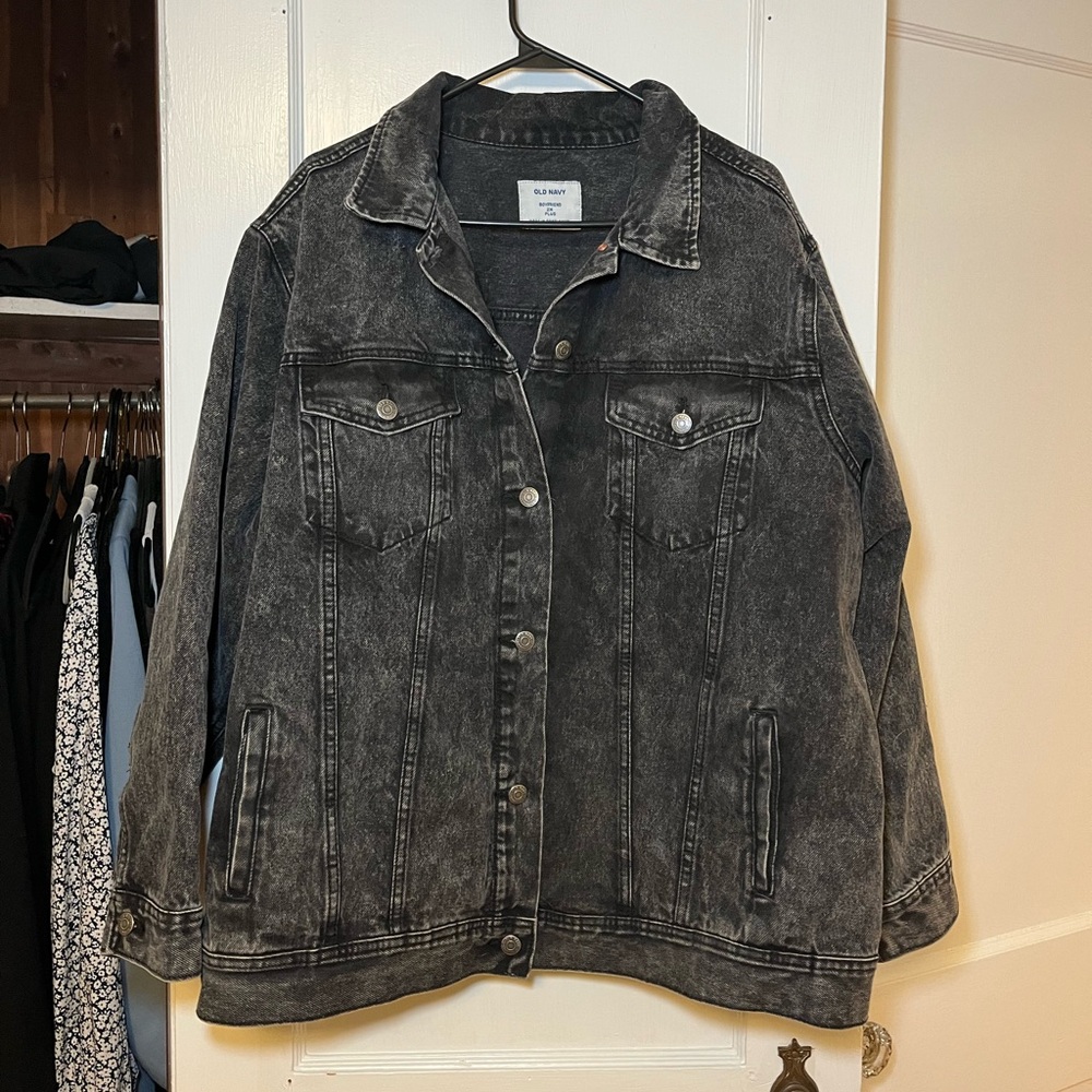 Old Navy Jean jacket ⚡️